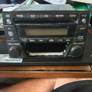 Radio for 2006 Mazda MPV 6 disc changer
